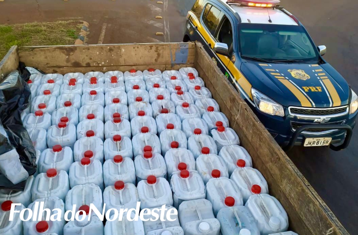 PRF prende contrabandista com mais de 2 mil litros de agrotóxico contrabandeado