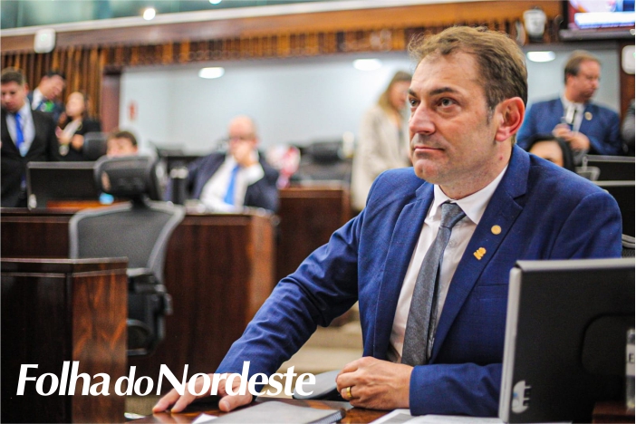 PL e Republicanos tentaram garantir reajuste integral para todos os professores