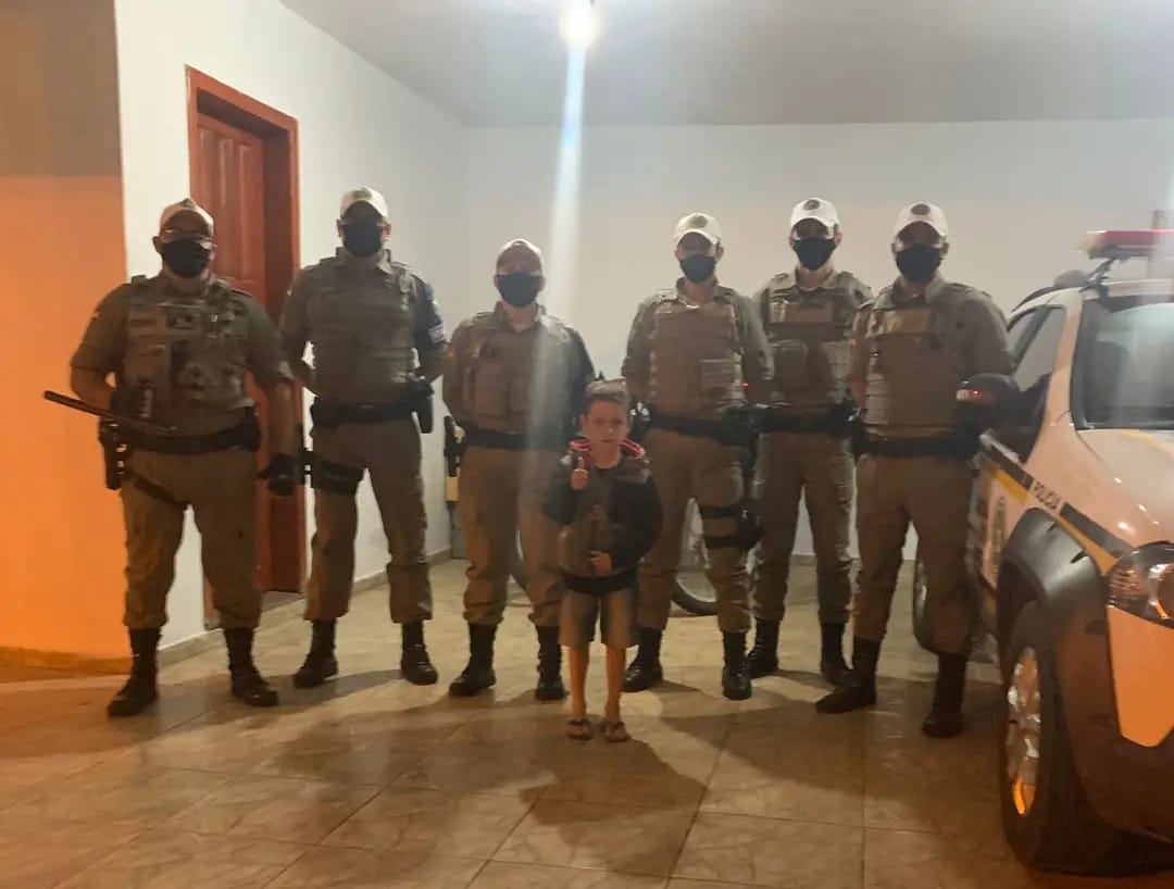 Brigada Militar atende pedido especial durante abertura do Natal em Machadinho