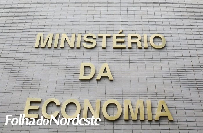 Reajuste para funcionalismo será decidido até junho, diz Tesouro