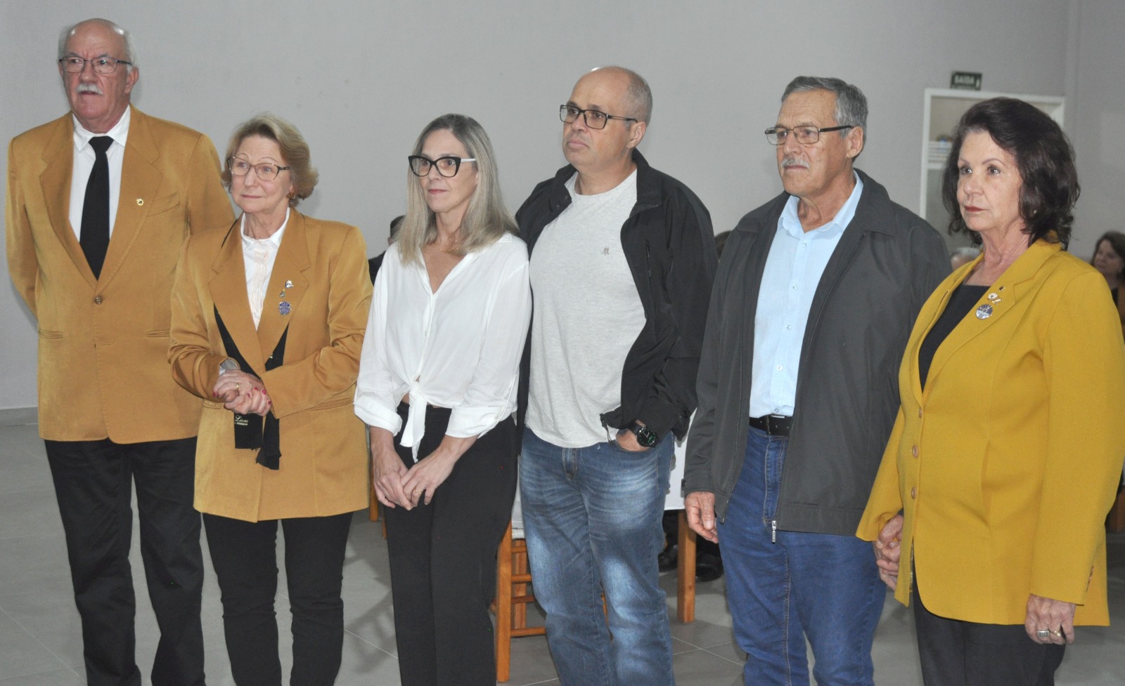 Em Assembleia Festiva Lions Clube recebe novos associados