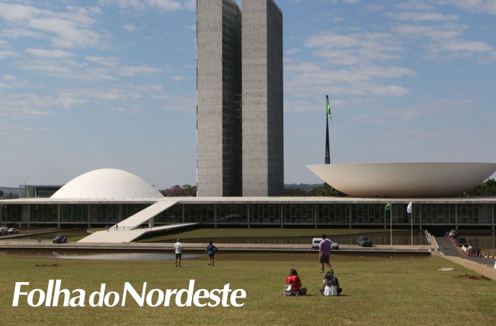 Congresso promulga reajustes para parlamentar, ministro e presidente