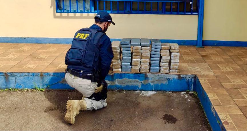 Foragido da justiça sul-matogrossense é preso pela PRF com 73 quilos de crack e cocaína em Sarandi
