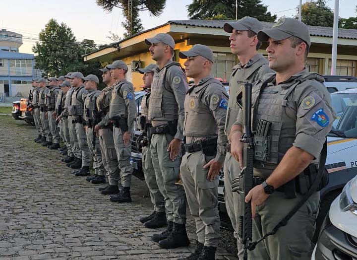 Brigada Militar realiza operação tática com prisões e apreensões