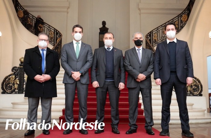 Precisamos olhar para além dos nossos mandatos e pensar no futuro, afirmou Leite em reunião do Codesul