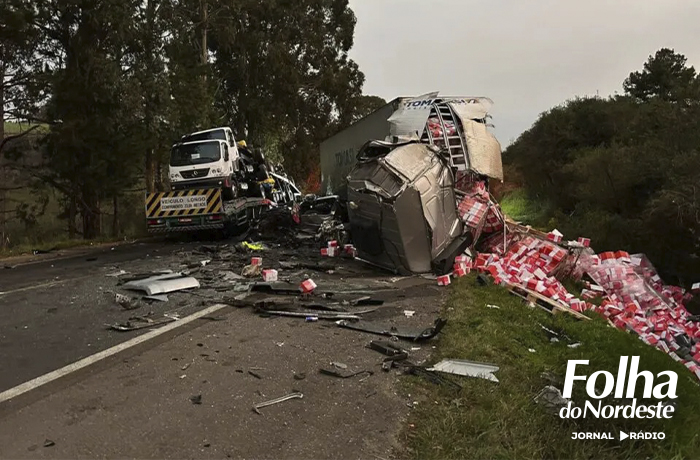 Grave acidente entre quatro carretas na BR-116 em Vacaria deixa uma vítima fatal