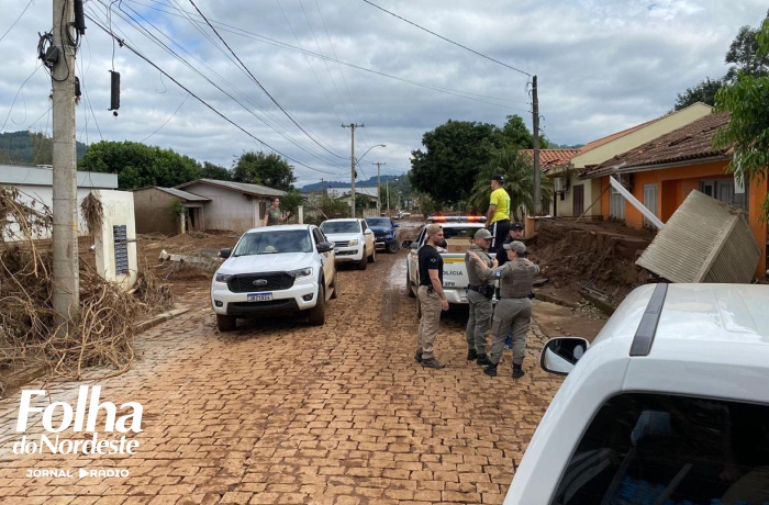 Brigada Militar escolta comboio com suprimentos