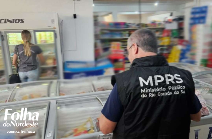 Fiscalização apreende 700 quilos de alimentos impróprios em supermercados de David Canabarro