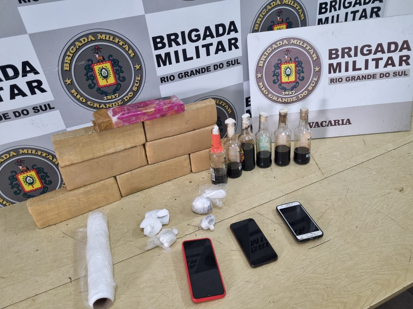 Região: Tráfico de entorpecentes resulta em prisão de um homem de Bom Jesus