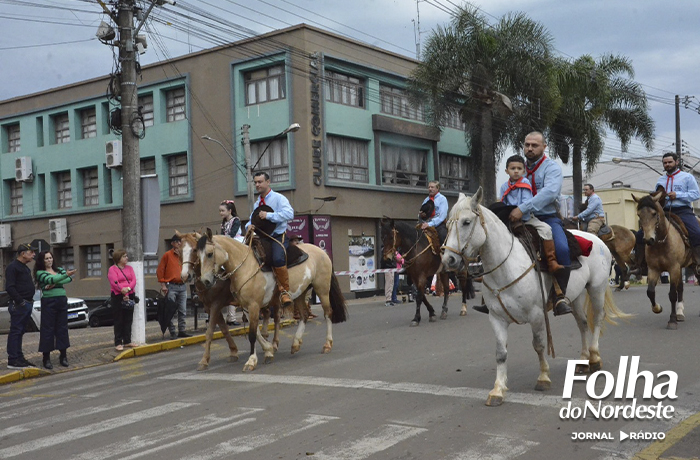 Piquete Passo do Lima leva tradição e história ao Desfile Farroupilha 2025
