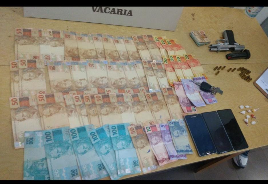 Região: Dois homens são presos por tráfico de drogas pela Brigada Militar