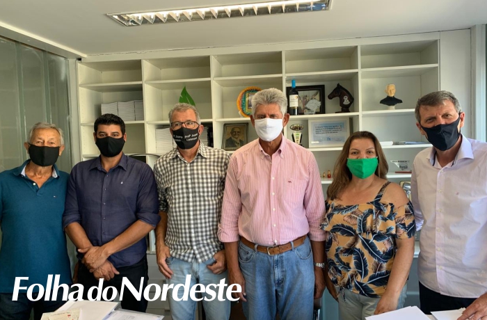 Professor Joarez solicita destinação de recursos ao município