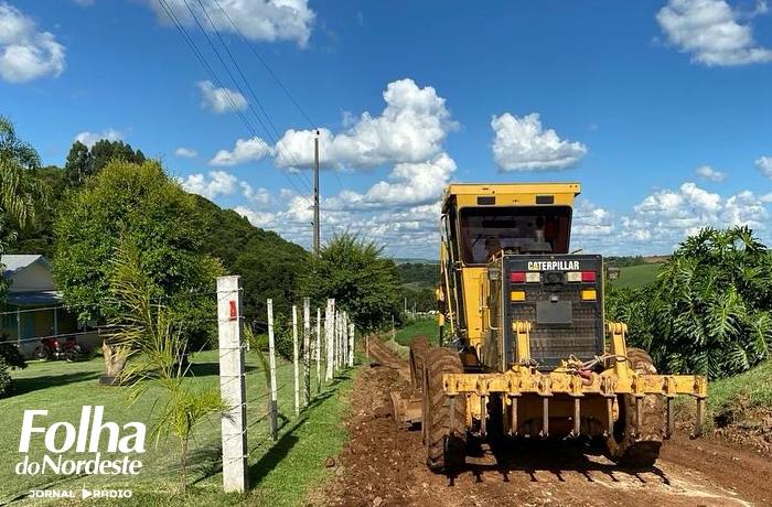 Manutenção nas estradas é realizada em Santo Expedito, São Pio X e Nossa Senhora Aparecida