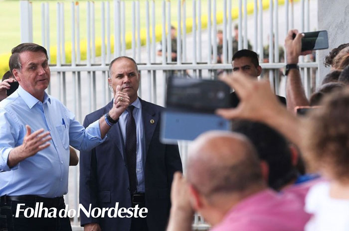 Suspensão de cobertura da imprensa no Alvorada repercute entre senadores