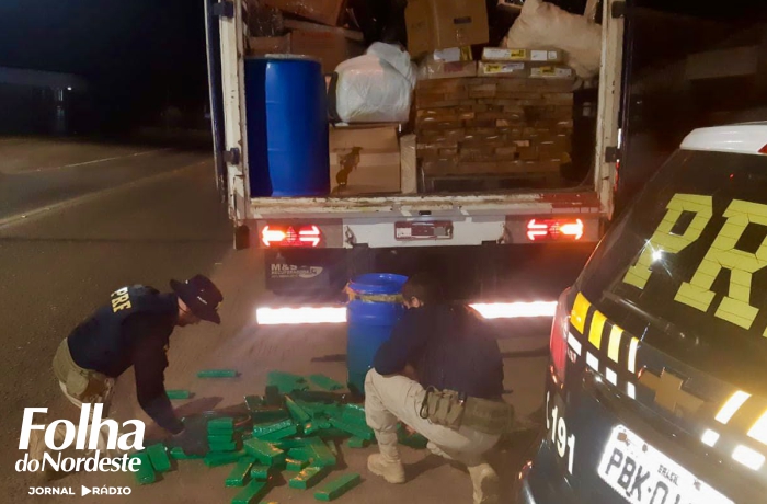 PRF apreende maconha escondida dentro de tonel com ácido