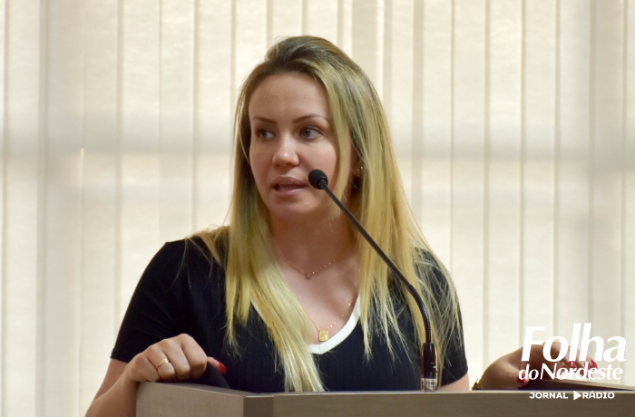 Marina Bussolotto chora no Legislativo e diz ser vítima de machismo em sessão