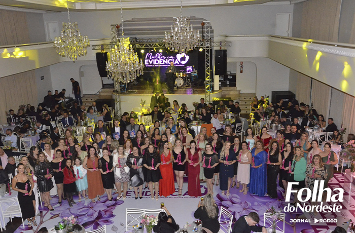 Baile Mulher em Evidência 2024 celebra protagonismo feminino em noite de homenagens e emoção