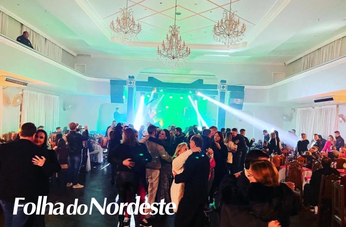 Dia dos Namorados: Clube Comercial promoveu baile alusivo a data