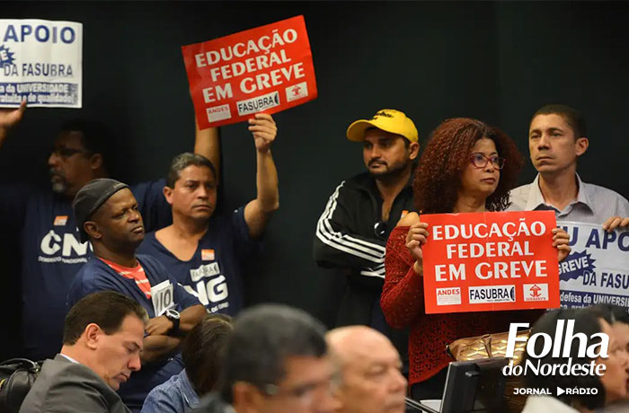 Servidores federais de educação iniciam greve nesta quarta-feira