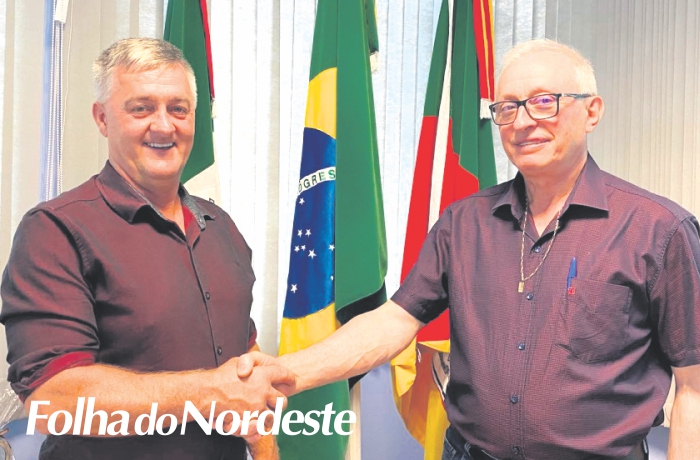 Justiça Eleitoral cassa diplomas do prefeito e vice de Caseiros. Presidente da Câmara assume chefia do executivo